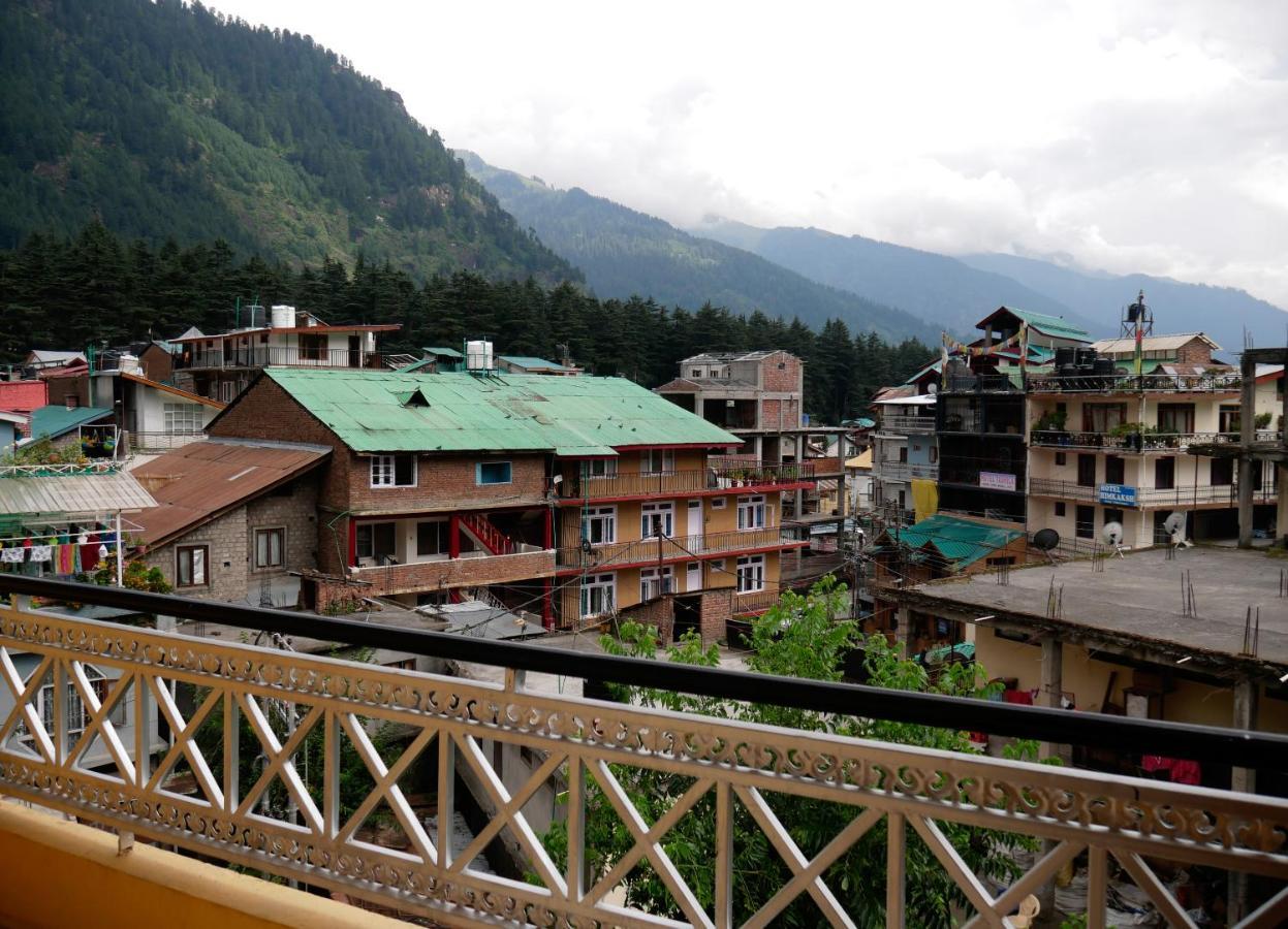 New Ambika International Mall Road Hotel Manali  Exterior photo